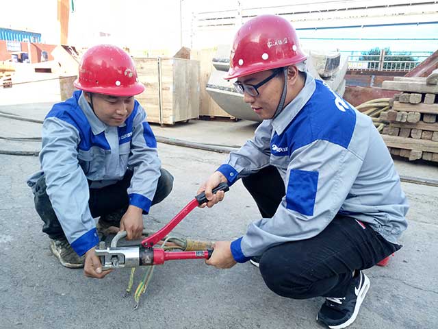 機電團(tuán)隊1.jpg